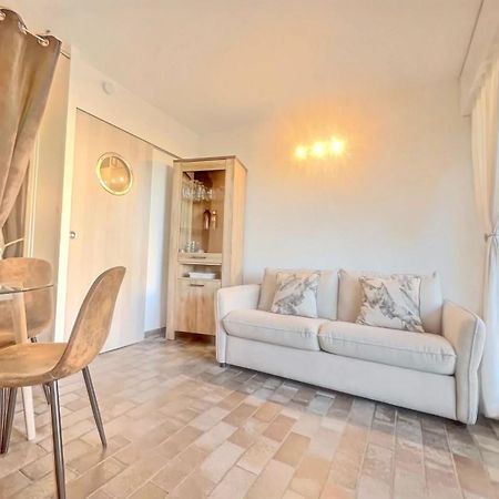 "Les Voiles" Hyeres Apartment Exterior photo