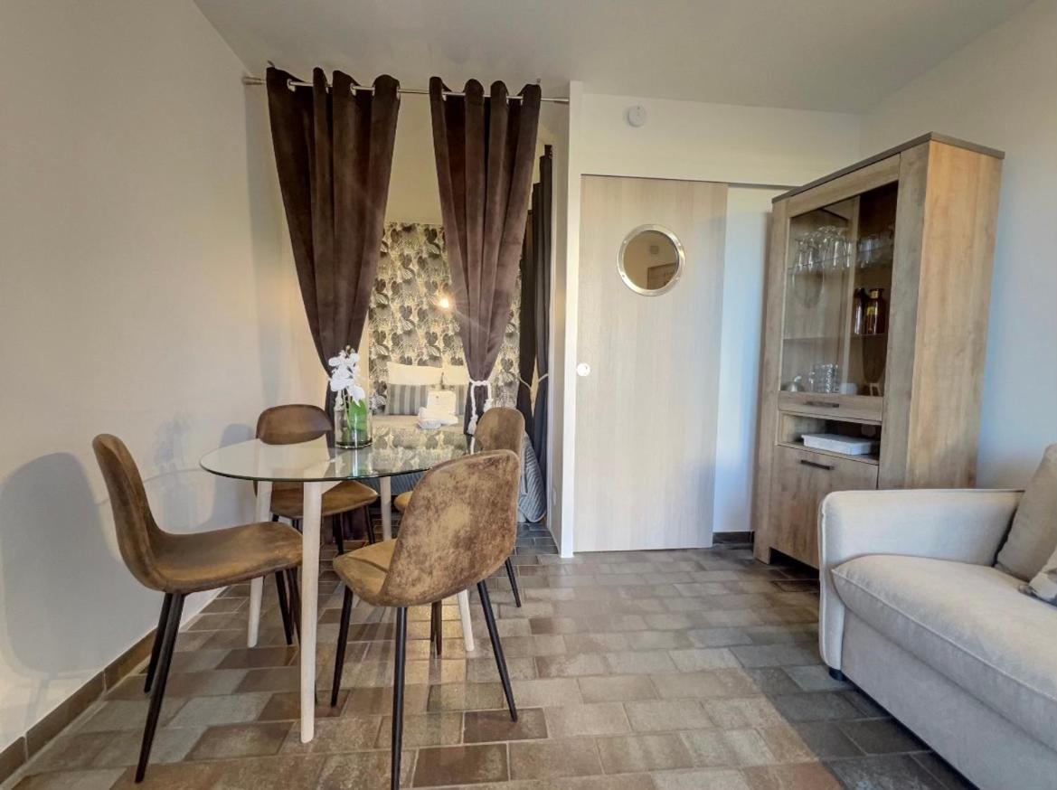 "Les Voiles" Hyeres Apartment Exterior photo