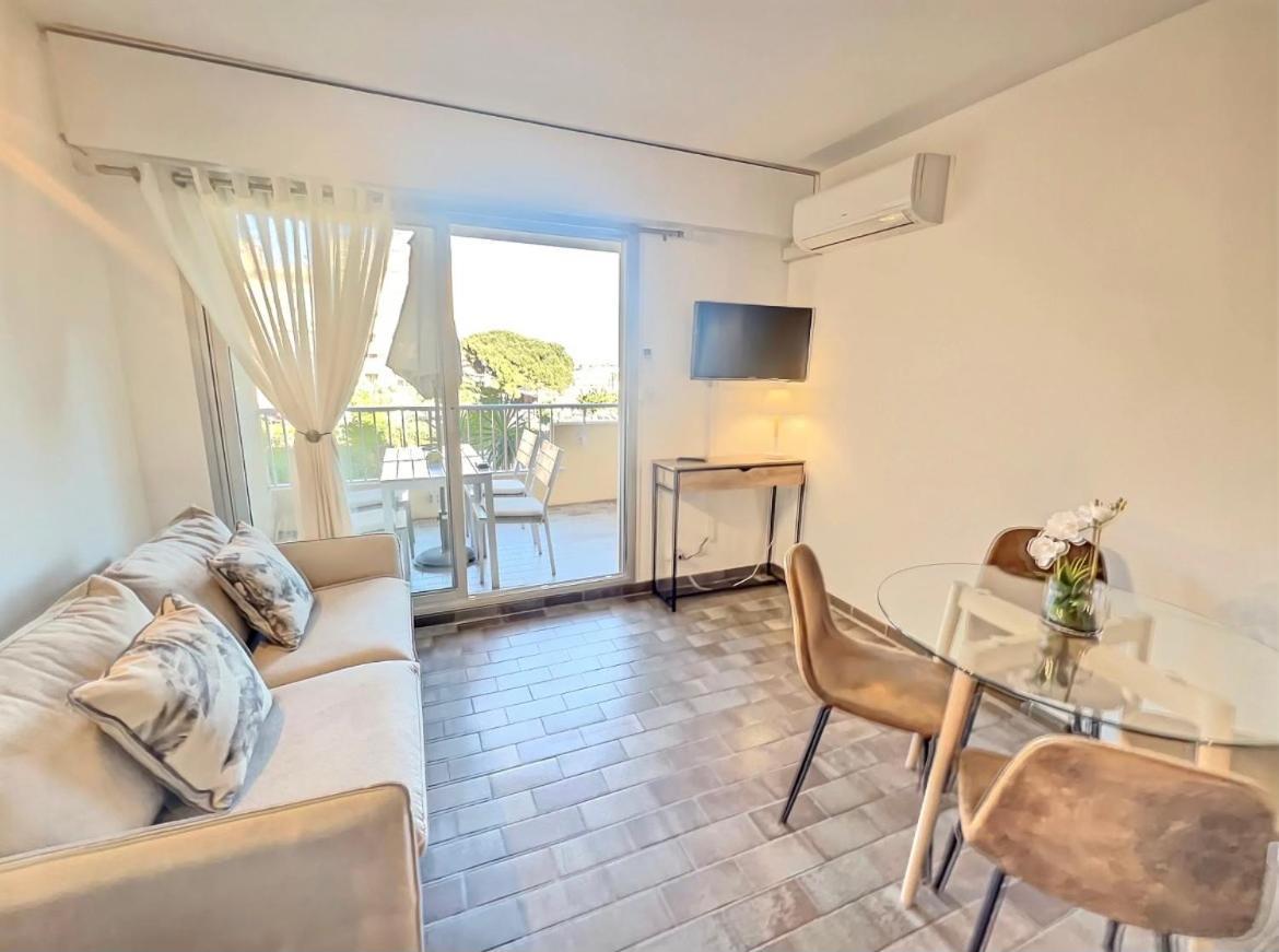 "Les Voiles" Hyeres Apartment Exterior photo