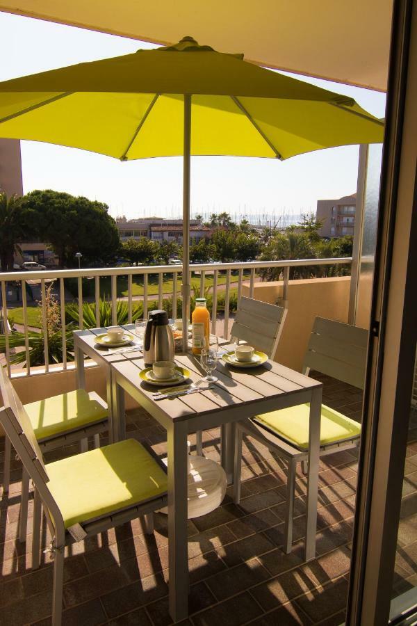 "Les Voiles" Hyeres Apartment Exterior photo
